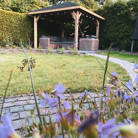 Campsite Het Veluws Paradijs, Nu Met Extra Bij Te Boeken Hottub