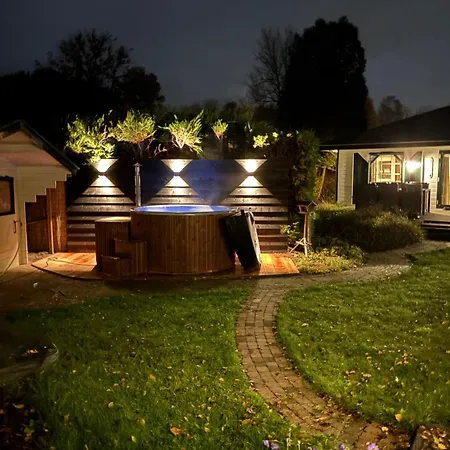 Het Veluws Paradijs, Nu Met Extra Bij Te Boeken Hottub Κάμπινγκ