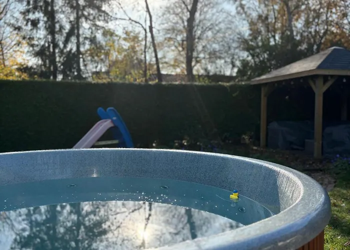 Campsite Het Veluws Paradijs, Nu Met Extra Bij Te Boeken Hottub